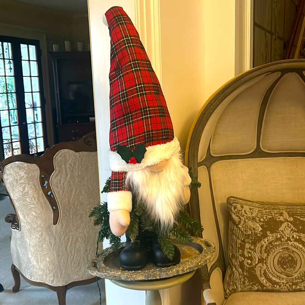 NWT Lavish 34” Holiday Light Up Gnome with Red Hat